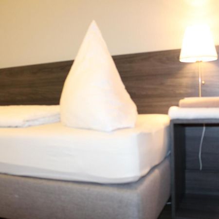 Looks-Inn Viernheim Exterior photo